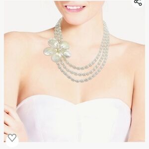 Aera‎ Vida Flower Mother Pearl Triple  Cultured Fresh Water Pearl  925 Silver